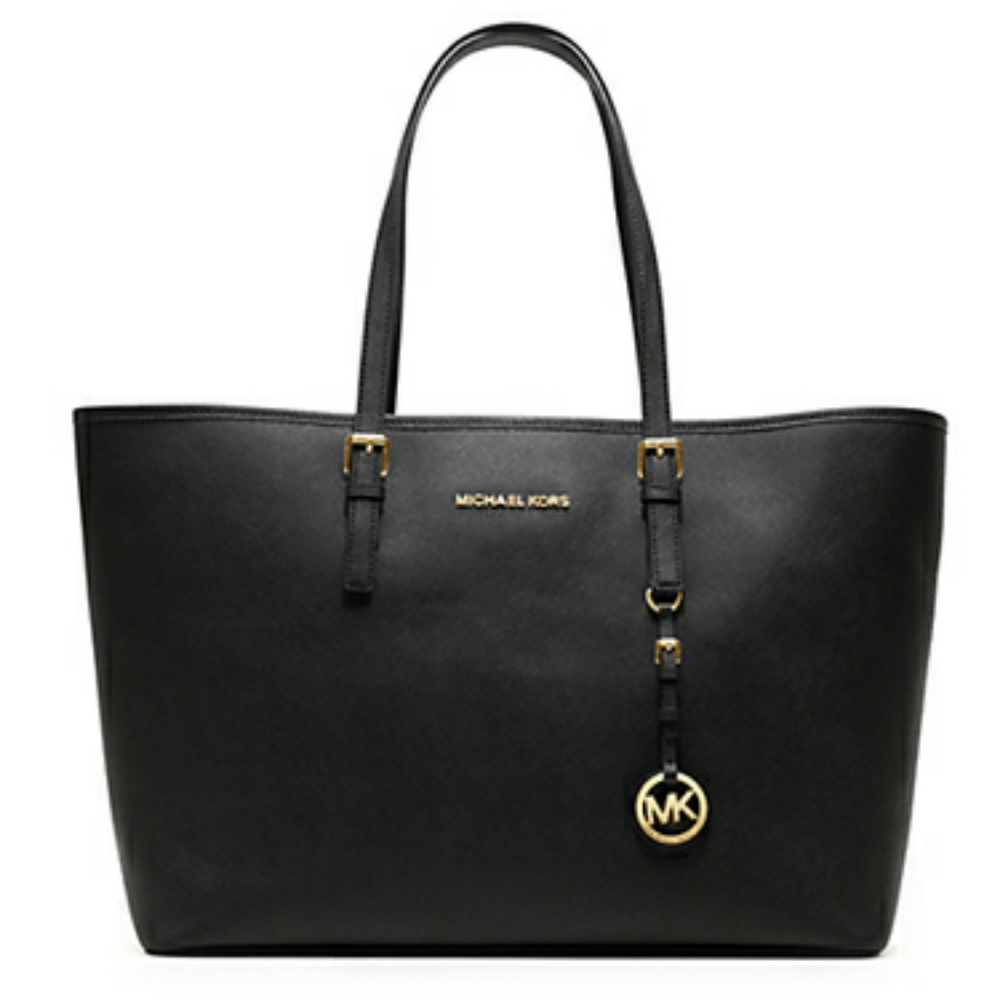 *SOLD* Michael Kors Jet Set  Black Shoulder Tote